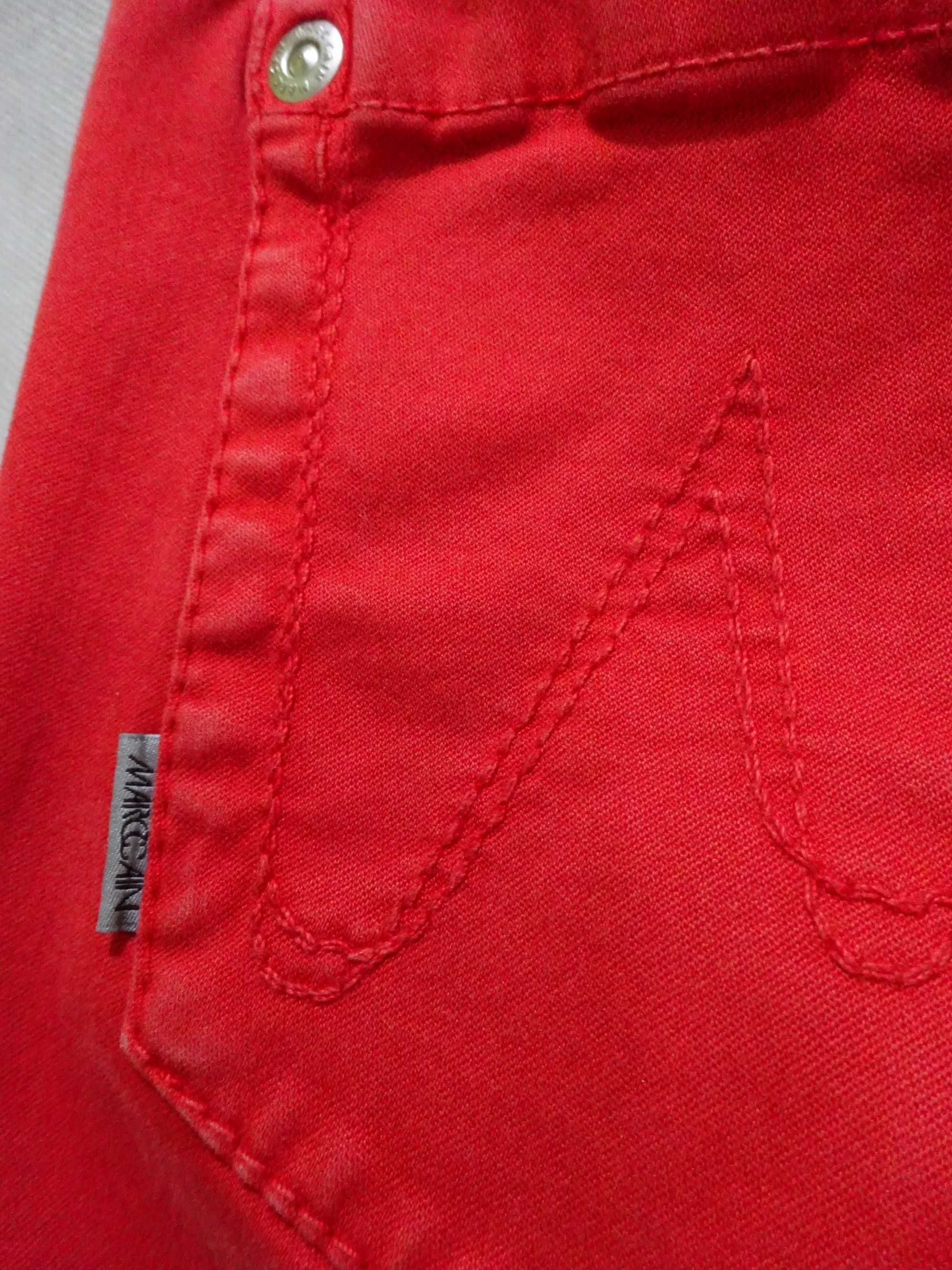 czerwone spodnie r. N4/ 40      Marc Cain