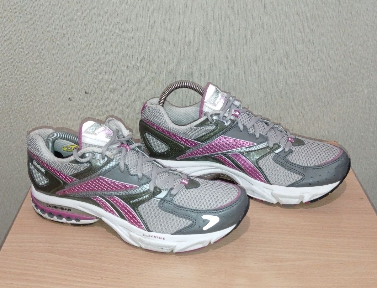 Кросівки фірми Reebok Premier Ultra VL 41.5 розміру