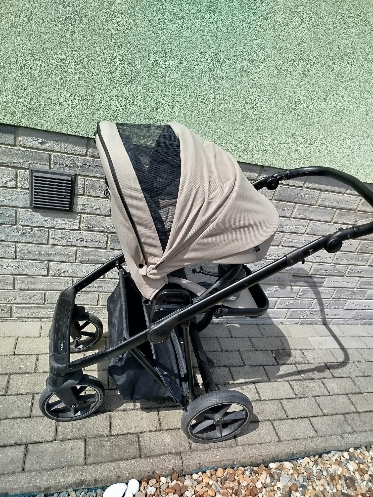 Wózek 2w1 Roan Ivi 2.0