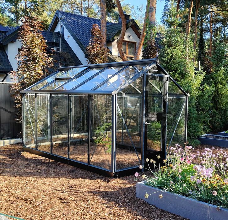 szklarnia premium juliana compact 8,2 m²