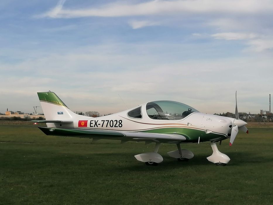 Двохмісний літак Faeta NG 600кг