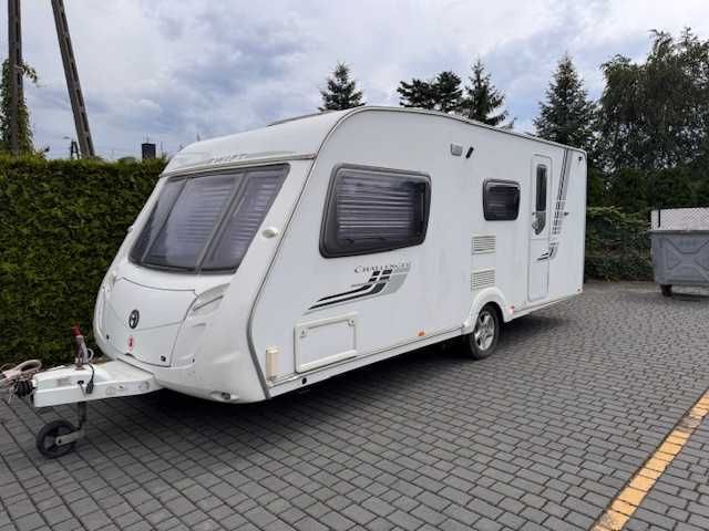 Przyczepa Swift Chellenge 530 4 os z przystawka