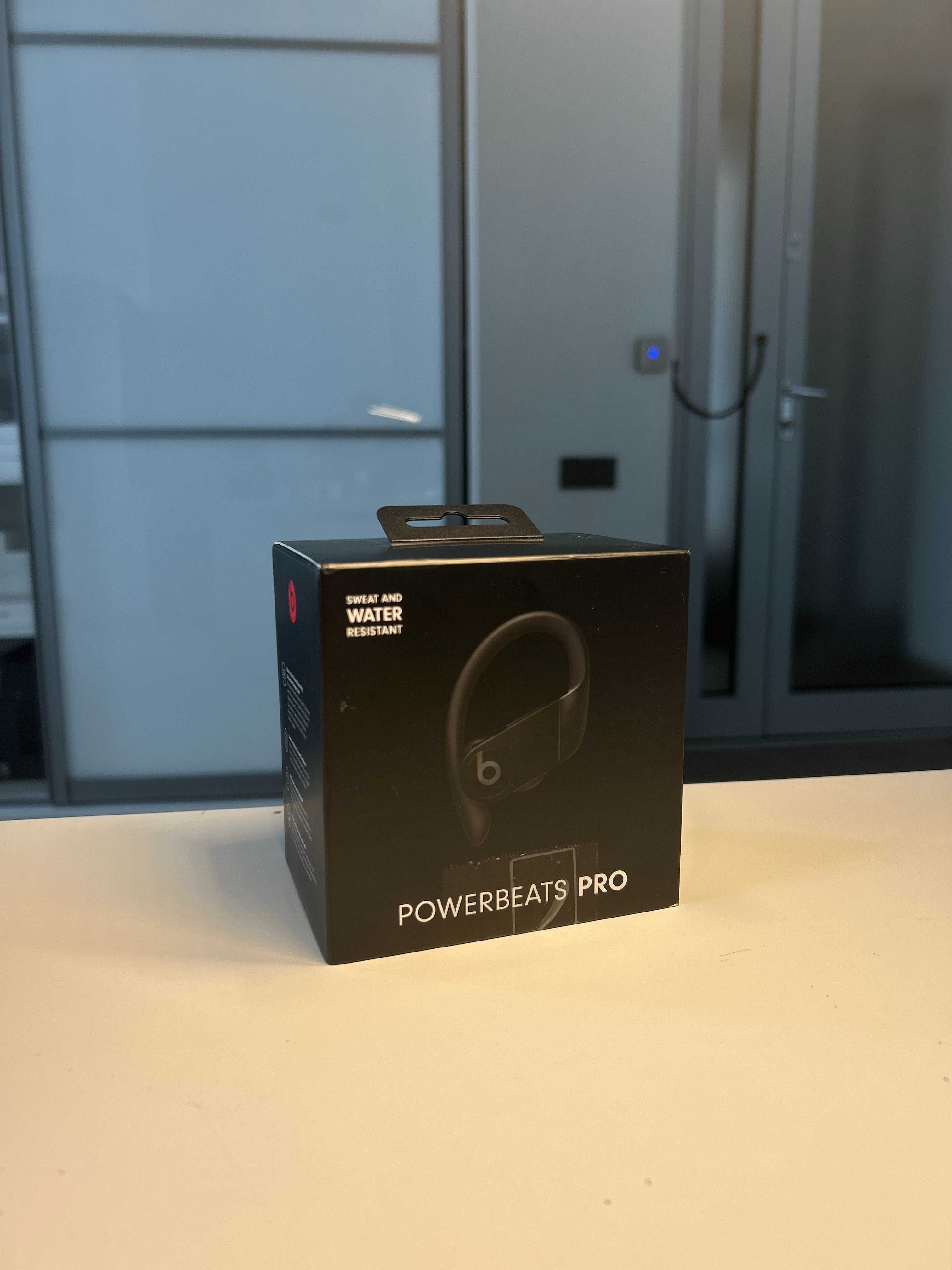 Оплата частинами! Безпровідні навушники Beats Powerbeats Pro Black