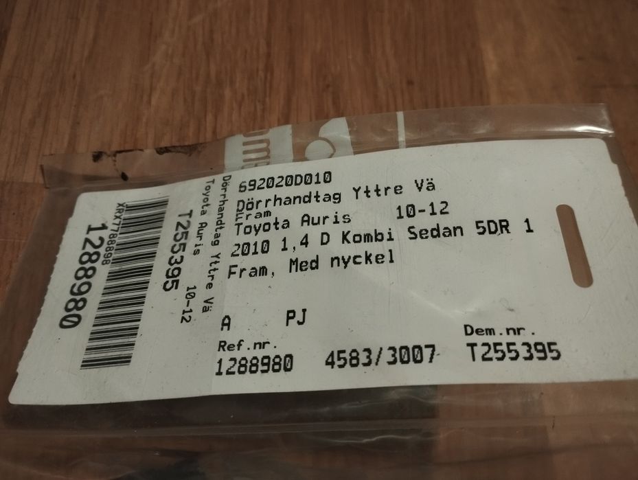 Klamka zewnętrzna drzwi przednich Toyota Auris PA6GF30 ]11 ovoko