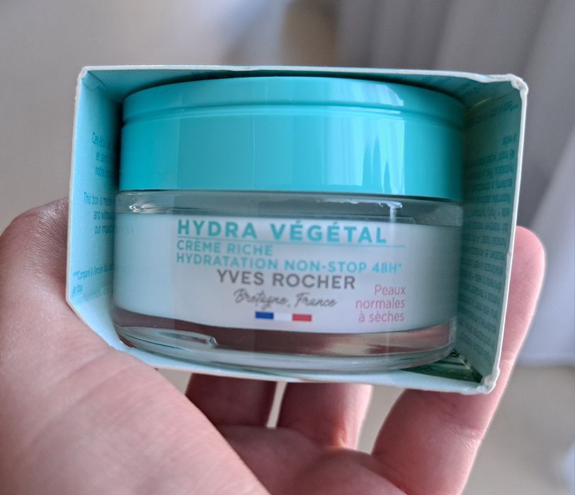 Krem intensywnie nawilżający Hydra Vegetal Yves Rocher