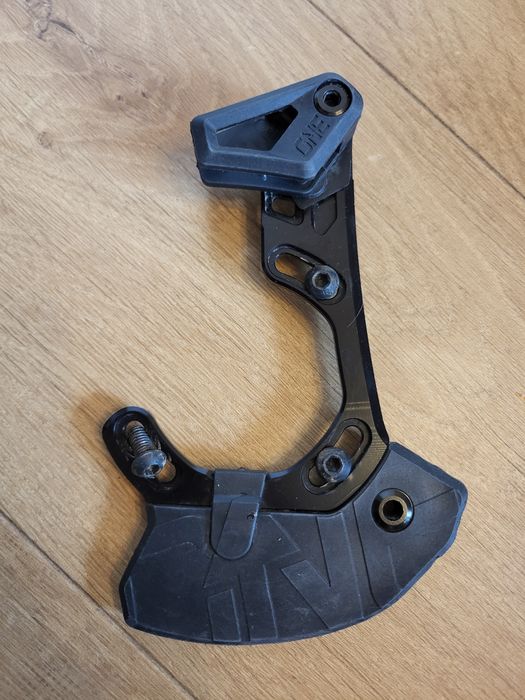 Napinacz Oneup v2 iscg5