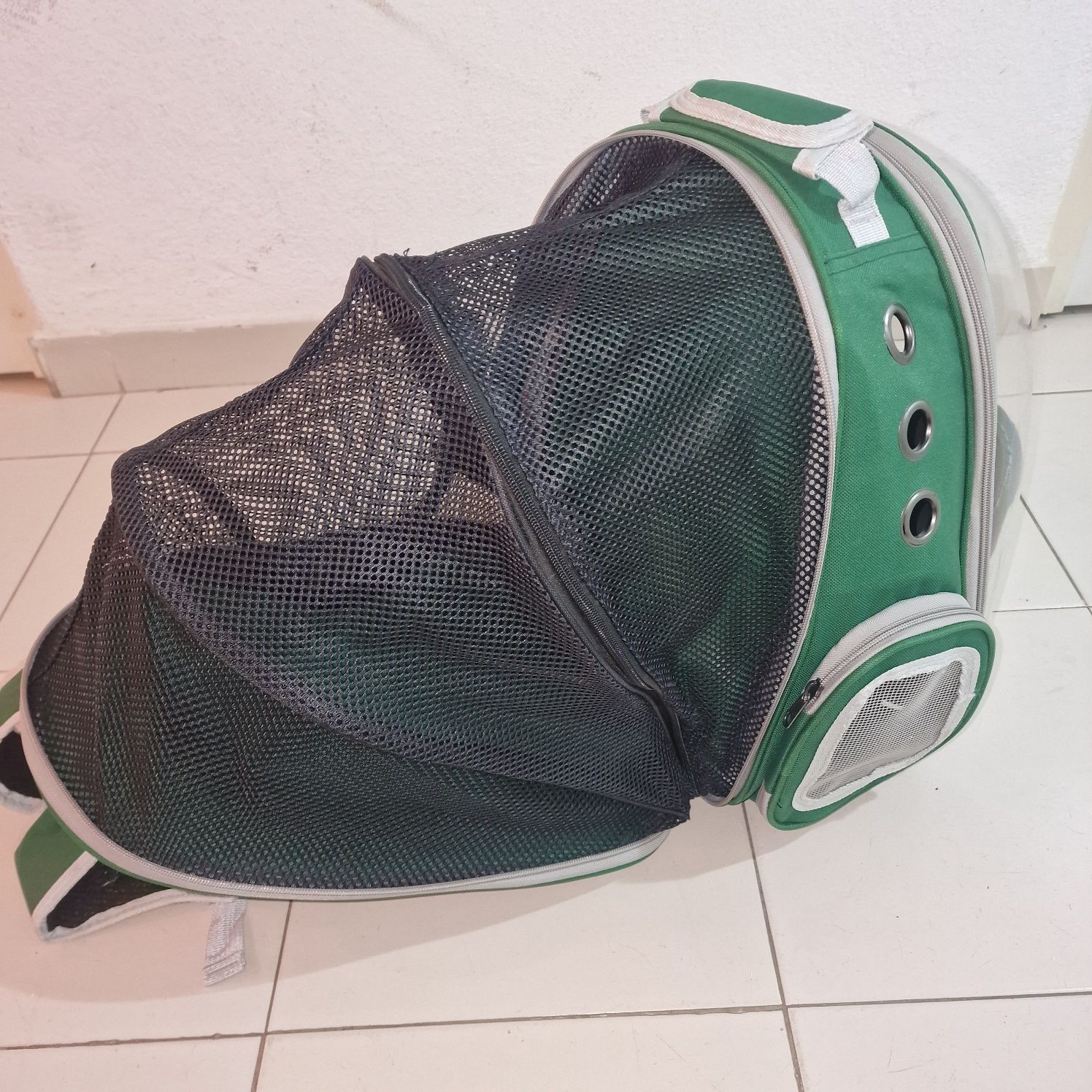 Mochila para gatos e cães