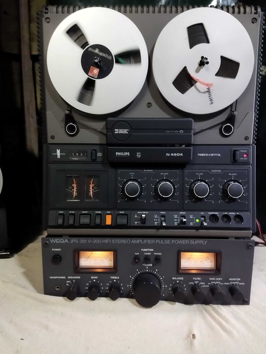 Magnetofon szpulowy Philips N4504