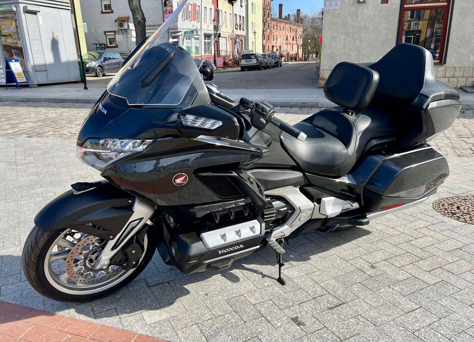 Honda GL Honda Goldwing 2018 piękny czarny kolor