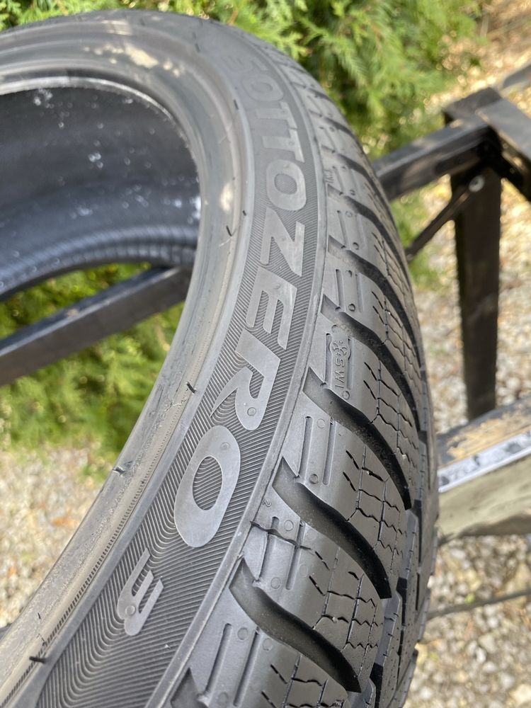 235/35/19 Sprzedam pare opon zimowych Pirelli