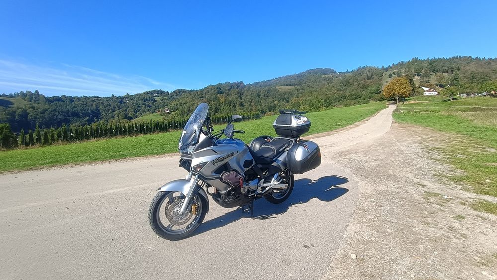 Honda  Varadero XLA 1000, 2005r SD02. CBS, ABS, kufry,  doposażona!!!