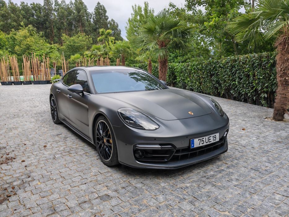 Porsche Panamera Turbo S E-Hybrid Executive