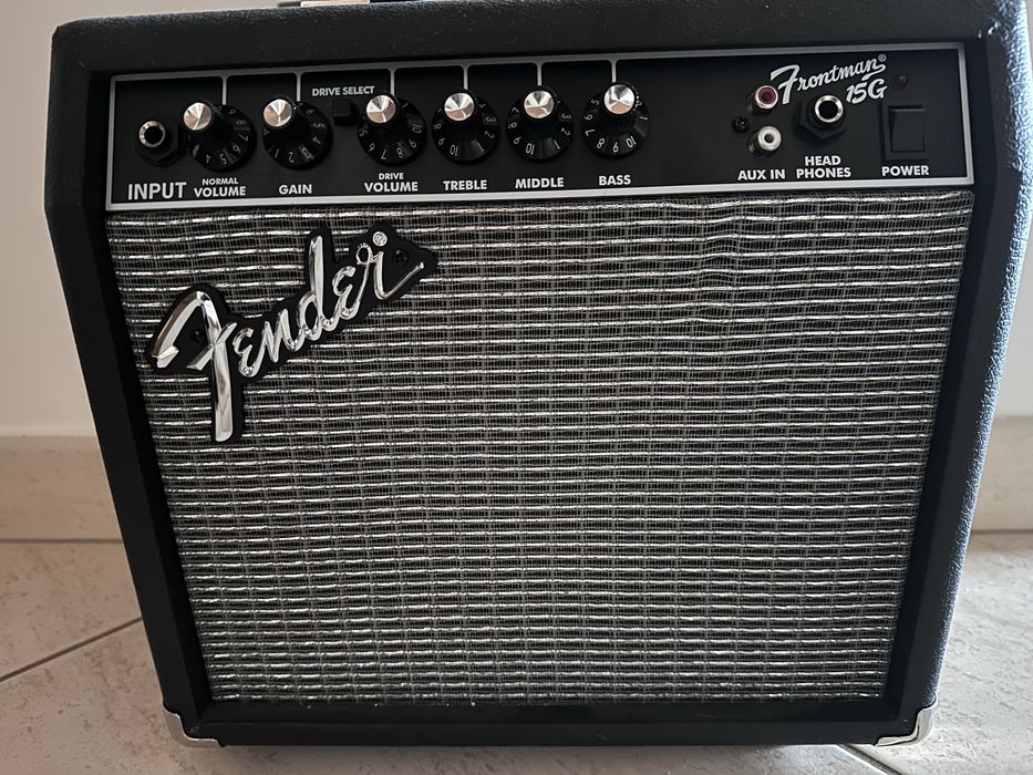 Fender Squier Stratocaster Affinity HSS Charcoal Frost Metallic