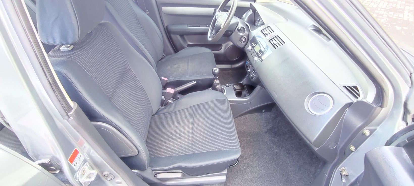 Suzuki Swift 1.3 Gls Nav troco