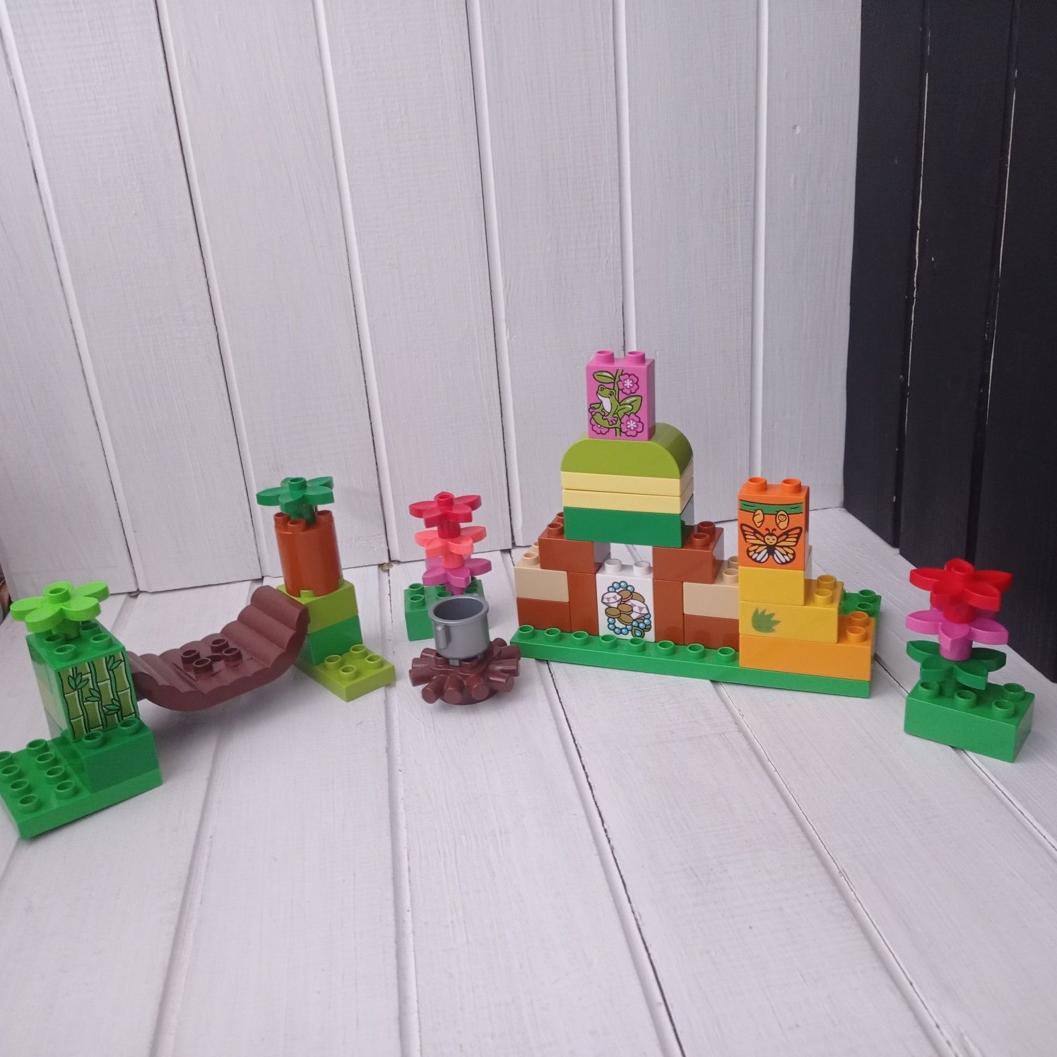 Дитячий конструктор lego duplo азія