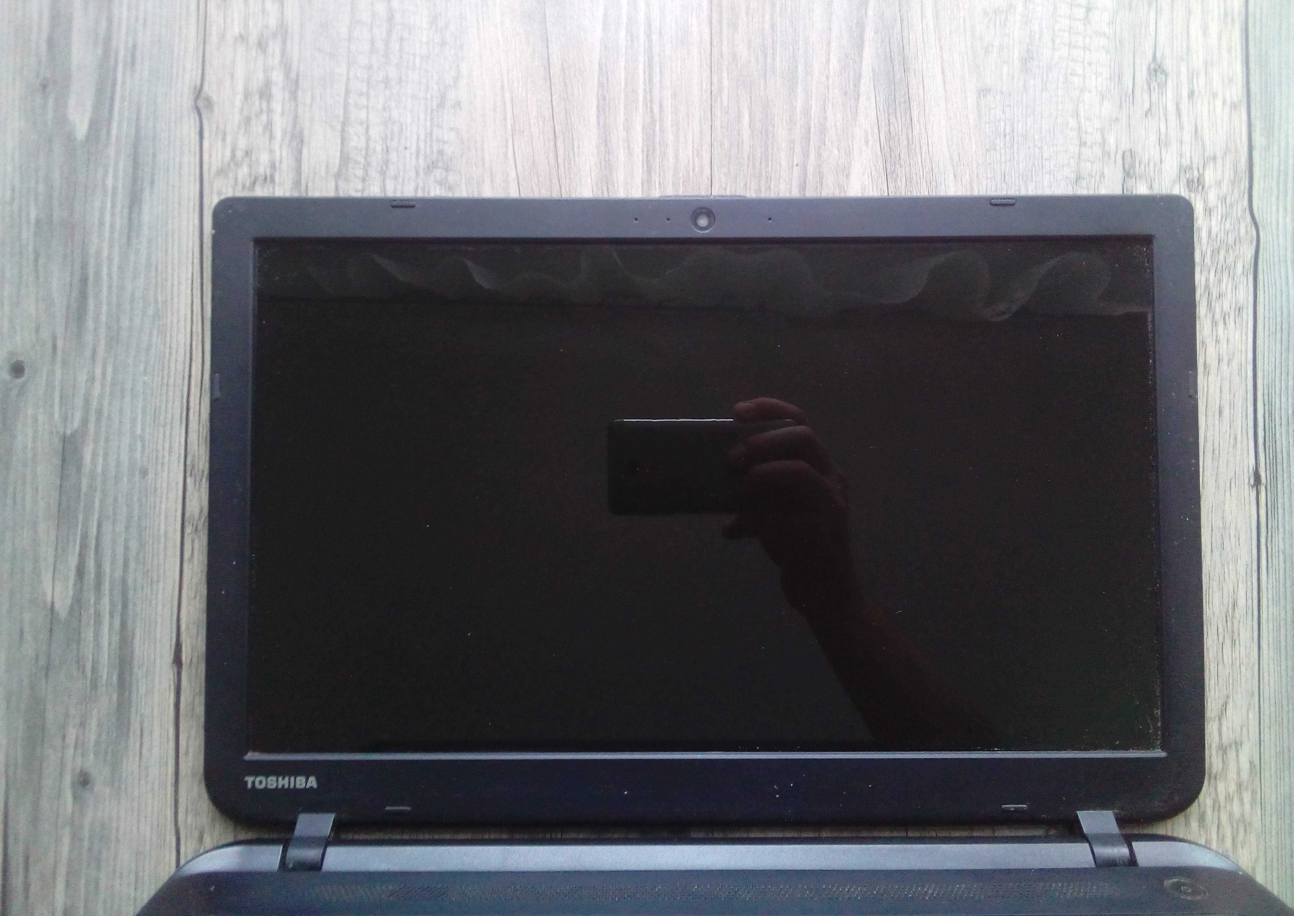 laptop toshiba satellite c50-b-18g 160gb 4gb 15,6 199zł zamiast 699zł