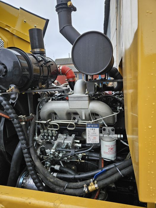 Фронтальний навантажувач Everun ER26ECO