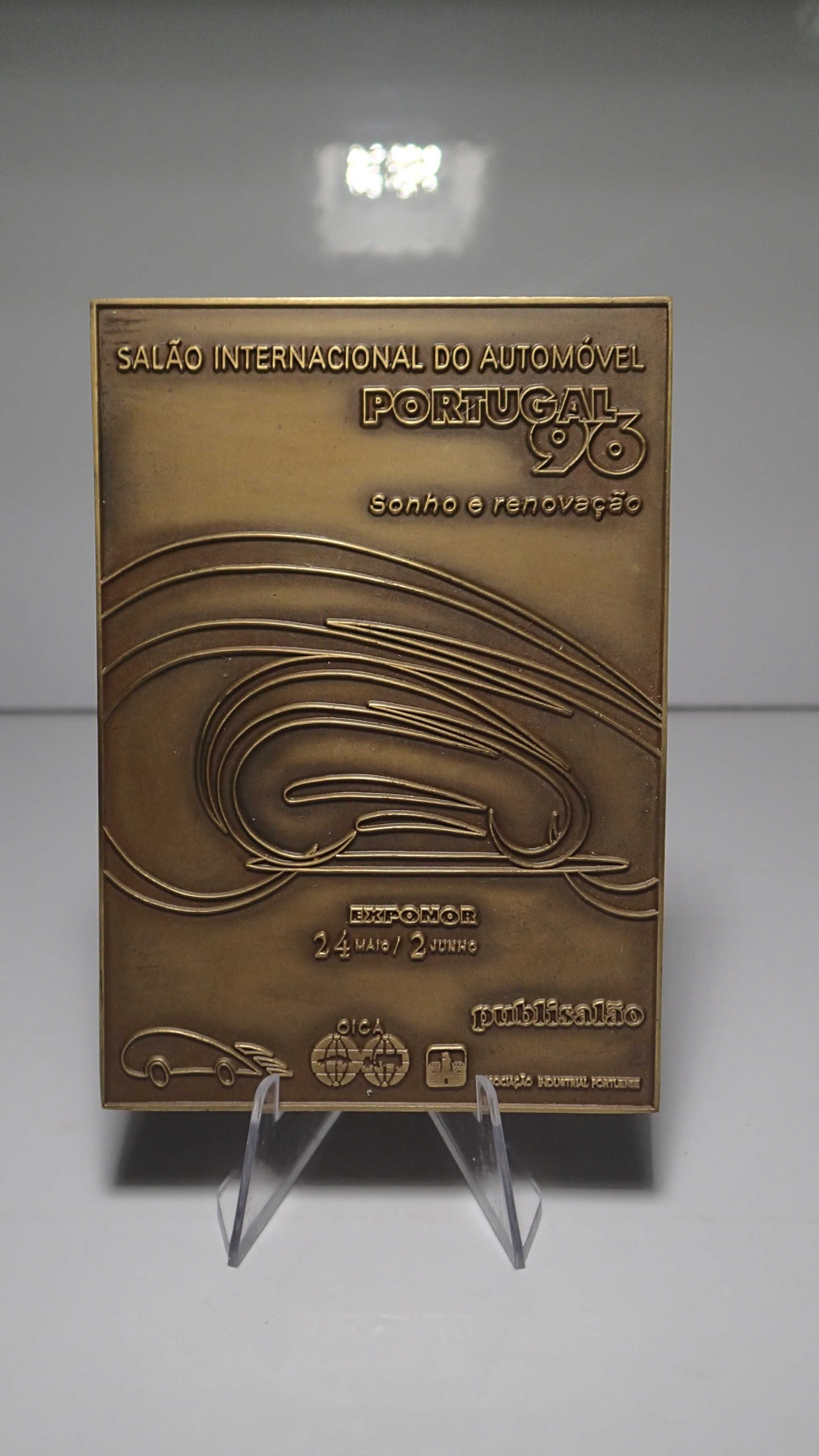 Placa em Bronze do Salão Internacional do Automóvel