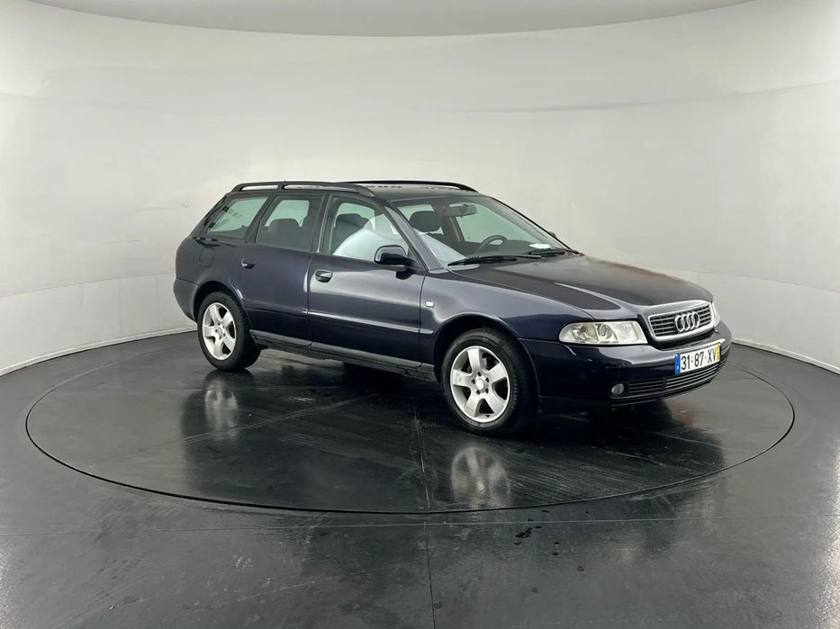 Audi A4 Avant 1.9 TDI Attraction