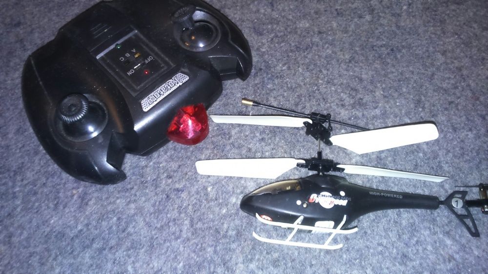 Mini helikopter zdalnie sterowany