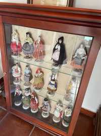 Coleção de bonecas vintage e tradicionais
