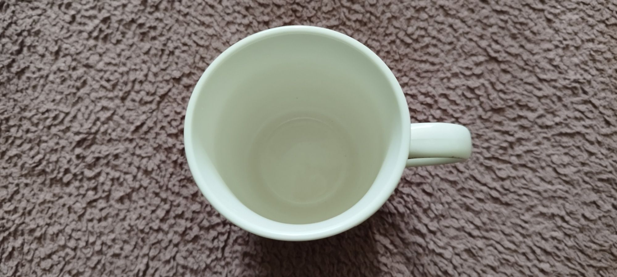 Kubek porcelanowy Serduszko. 300ml. Nowy