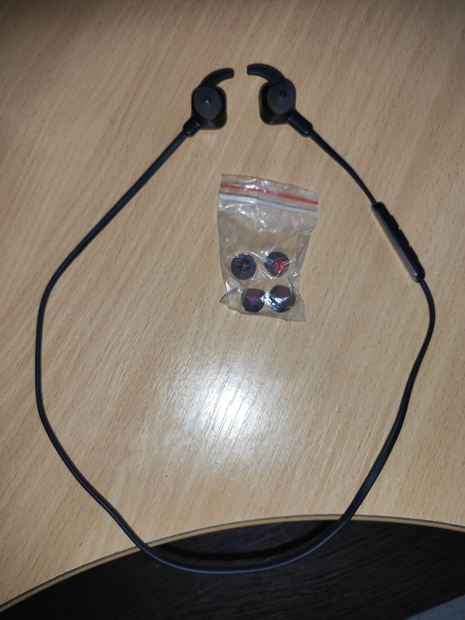 Навушники Remax Magnet Sports Bluetooth headset