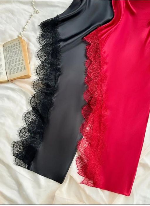 Нічна сорочка жіноча