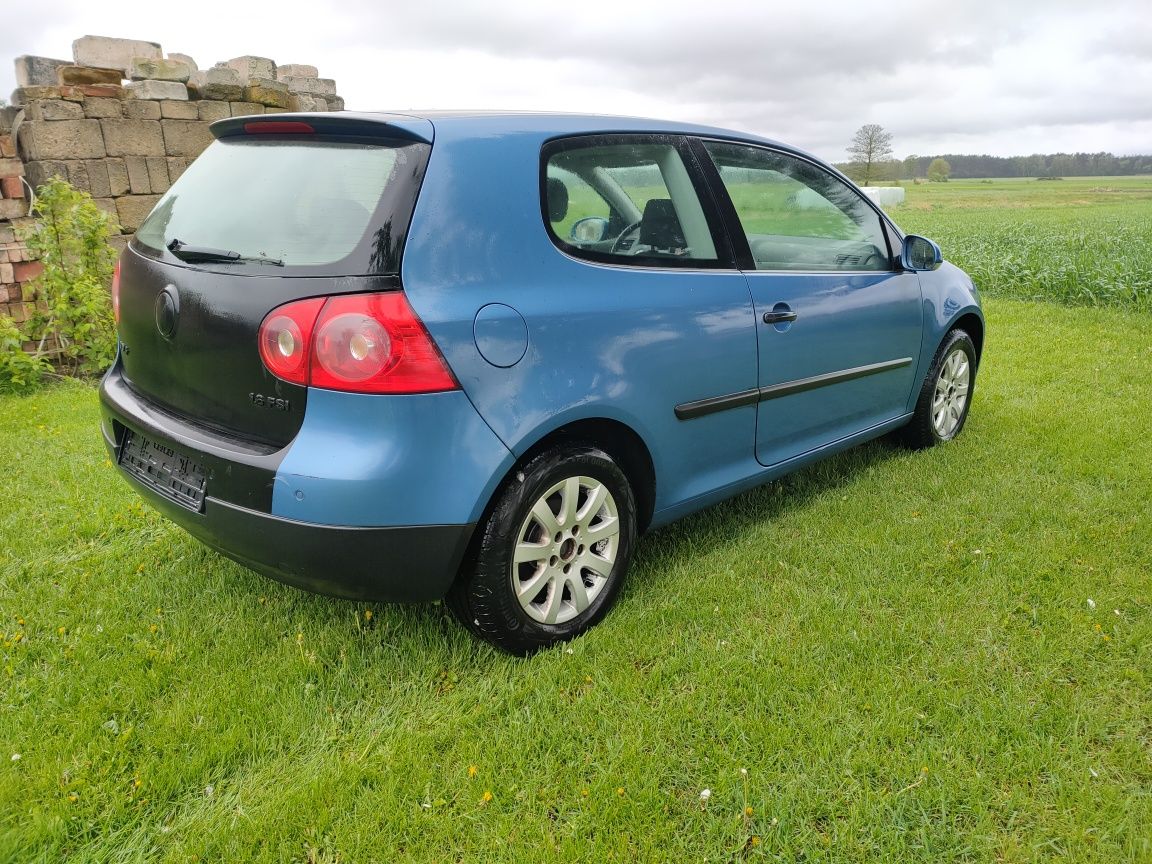 Volkswagen Golf V 5 1.6 benzyna