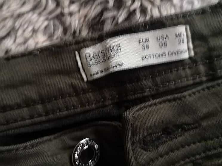 Bershka spodnie oliwkowe zielone khaki rurki 38 M damskie