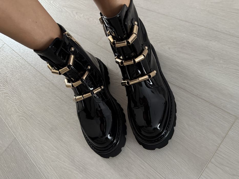 Черевики Vitto Rossi, 36 розмір