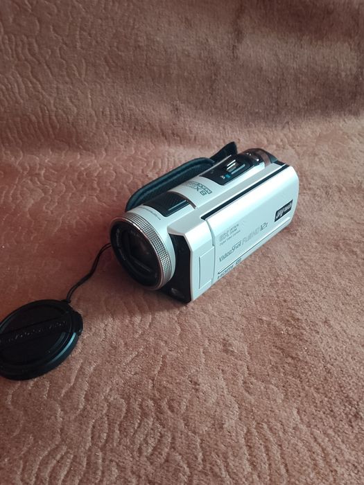 Продаю цифровую видеокамеру  JAY-tech VideoShot Full HD 12 z