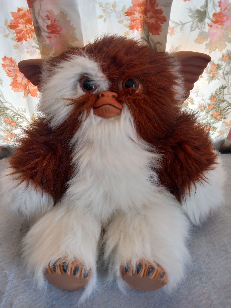 Boneco vitange Gizmo Gremlins com 40cm