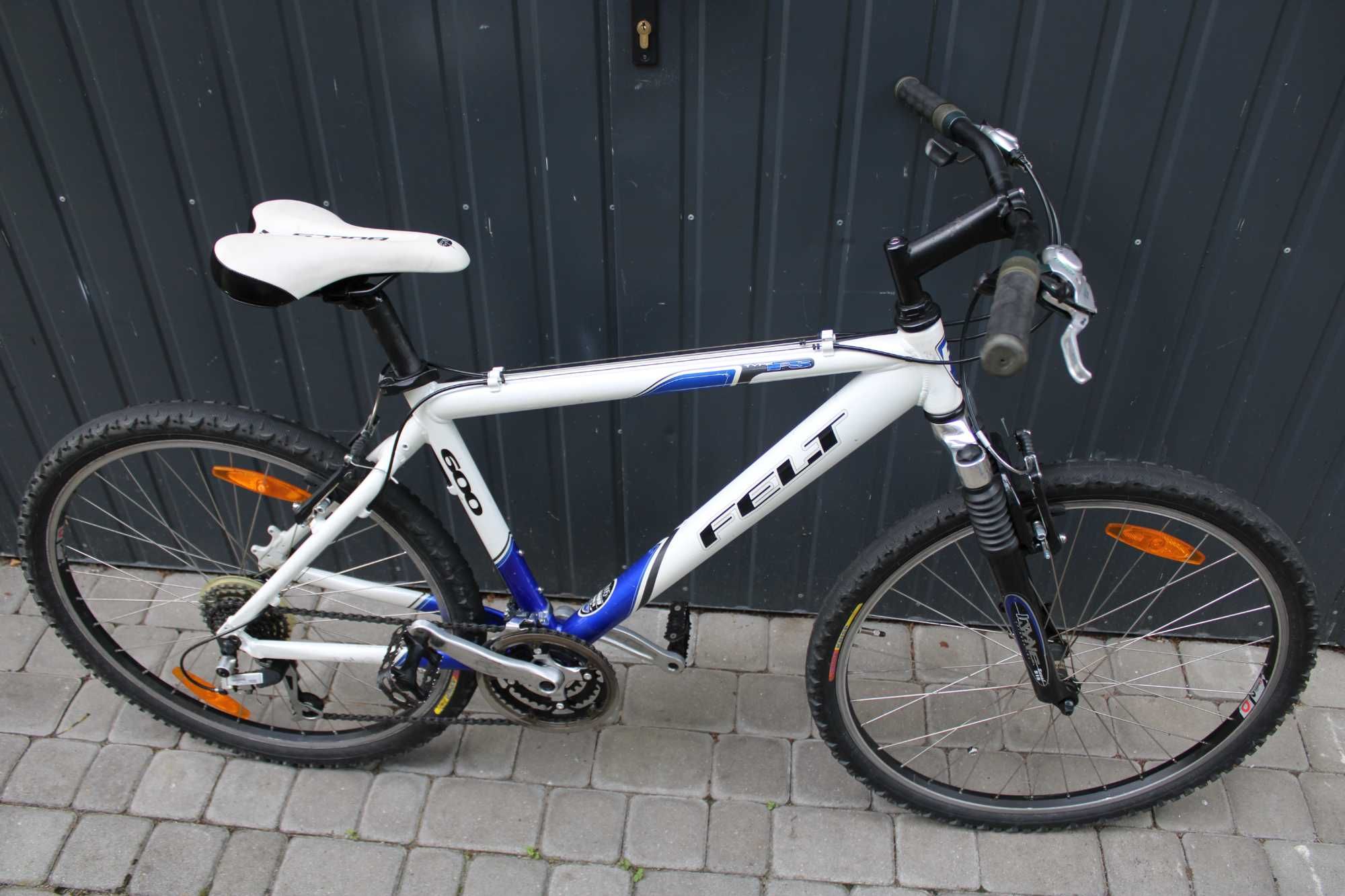 Rower górski MTB FELT FS 600 ALU 45cm koła 26" 24-biegowy