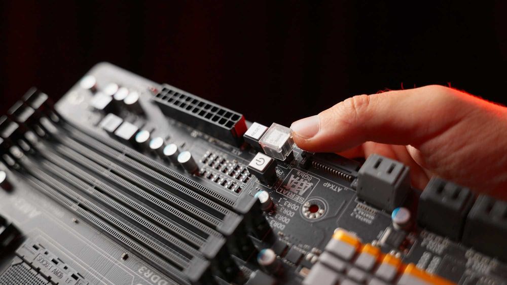 Материнська плата AM3+ GIGABYTE GA-990FXA-UD7