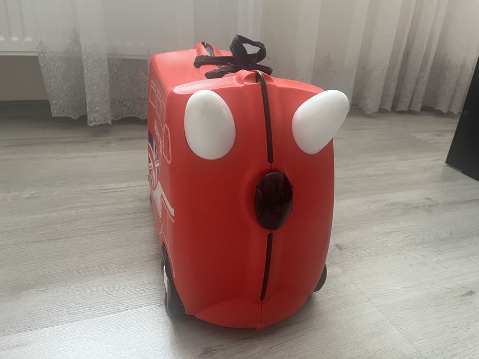 Чемодан trunki bus