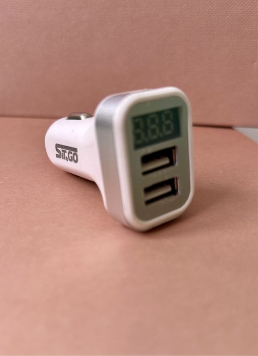 Адаптер автомобільний Sit&GO з вольтметром