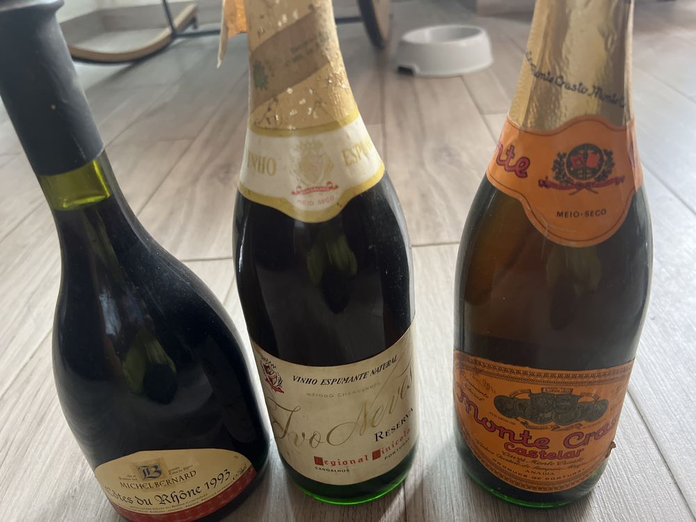 Lote de vinhos e espumantes