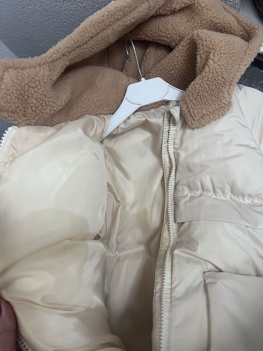 Куртки різні хлопчик - дівчинка