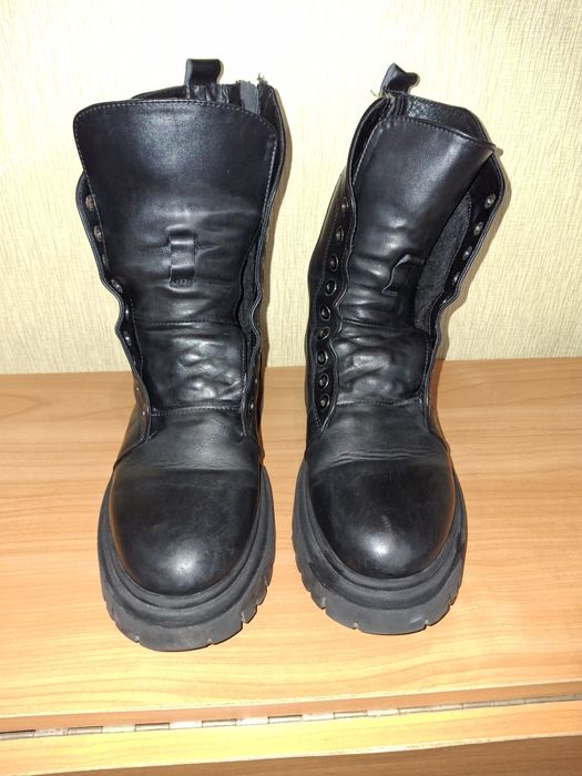 Жіночі зимові ботинки