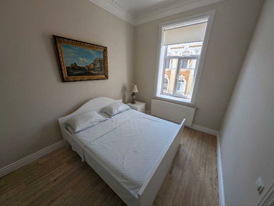 Оренда 2-кім квартири на Стометрівці.