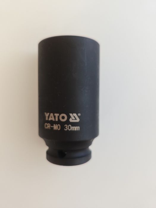 Nasadka udarowa YATO 30mm 1/2 długa sześciokątna