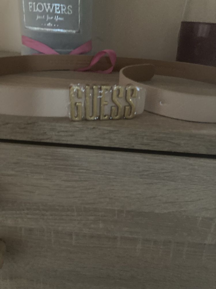 Pasek Guess beż