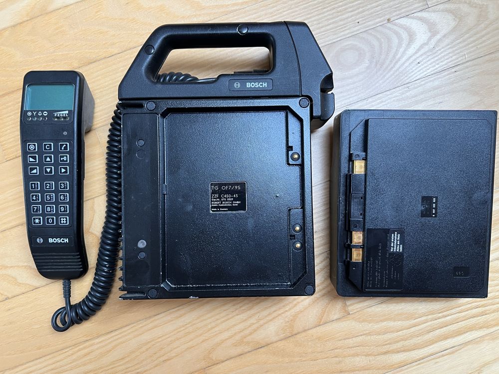 Telefon komorkowy BOSCH TG OF7/95