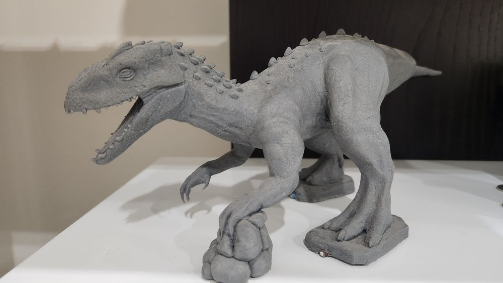 Фигурка динозавра из фильма парк юрского периода