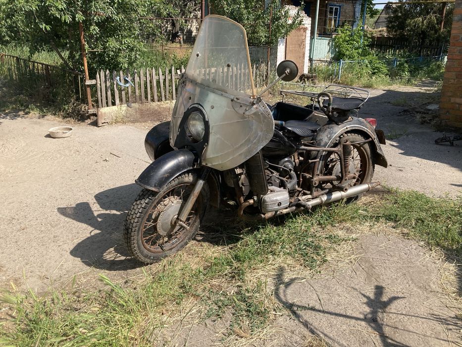 Продам мотоцикл днепр 12вольт