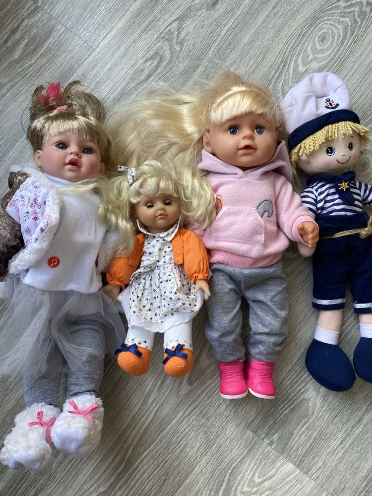 Ляльки та пупси для дівчаток