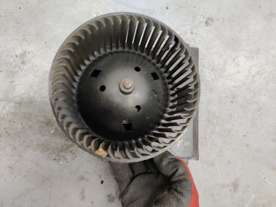 Audi A4 B5 VW Passat B5 Wentylator Dmuchawa Nawiew