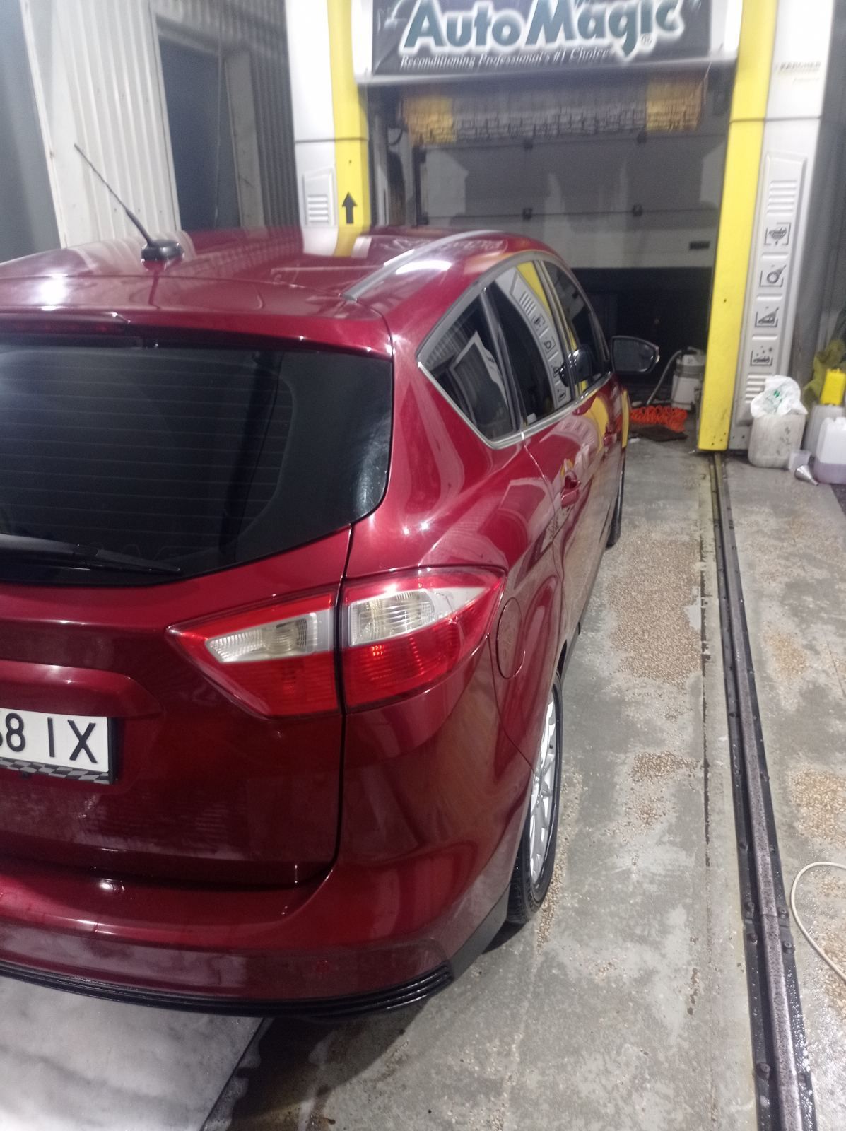 ford c Max плагін гібрид