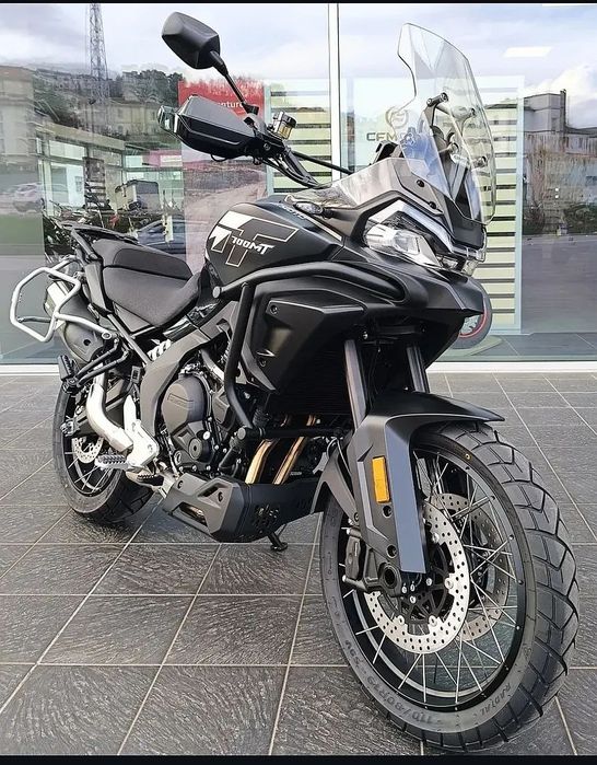 CF Moto 700MT Trail ADV 2025 OfertaTopCase45L